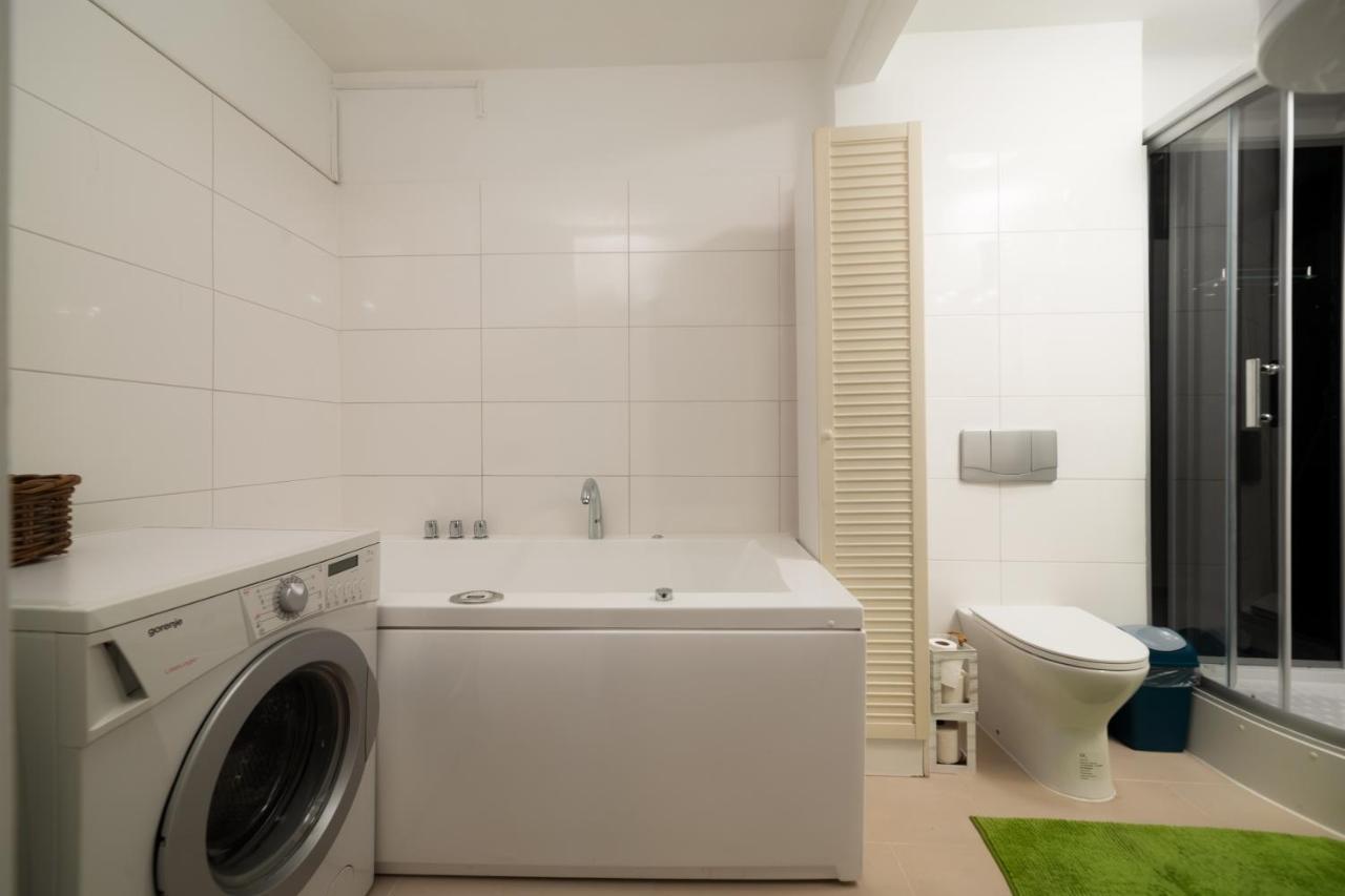 Brand-new On Shopping Street In Schoenbrunn With Lift Access Apartamento *